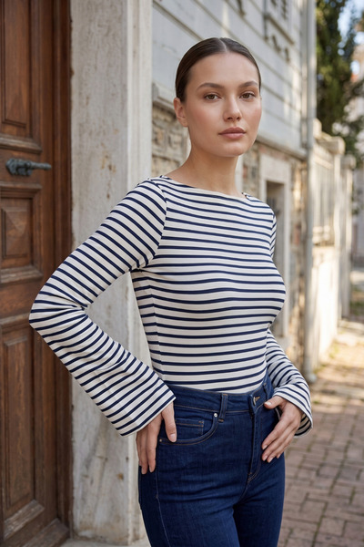 royal prime Women's Spanish Sleeve Striped Blouse