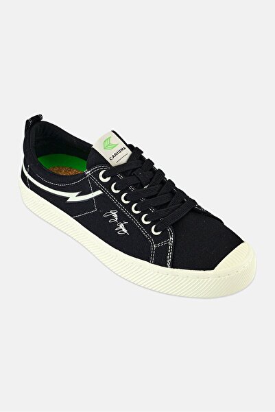 Cariuma x Gerry Lopez Men OCA Low Lace Up Sneakers, Black