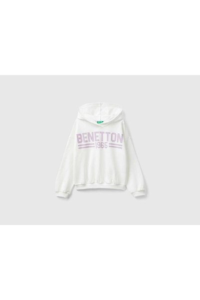 United Colors of Benetton سترة بقلنسوة وأكمام طويلة للفتيات