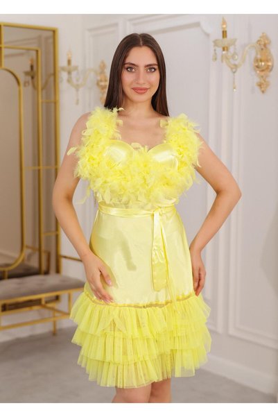 Loviana belle Boxed Feather Detailed Short Nightgown Satin