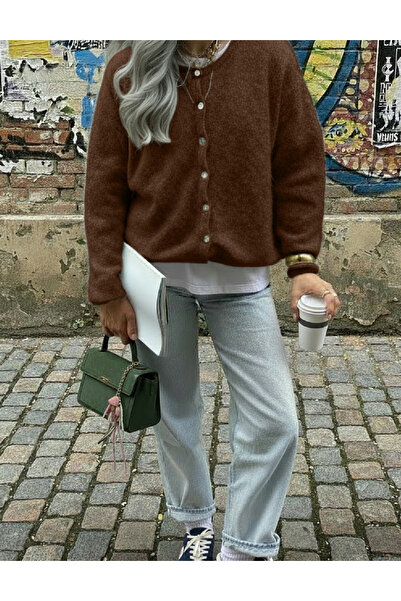 Evendi Cardigan, Maro