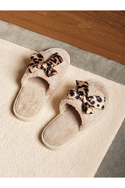 LC Waikiki Quality Pieces from Çelebi Store Leopard Embroidered Women's House...