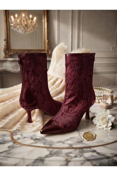 AZR Lace-Trimmed Back-Fastening Boots with a Heel Height of 7 cm