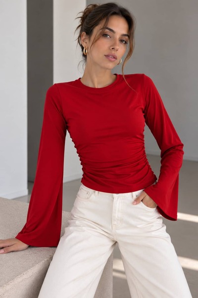 bb butik basic Γυναικεία μπλούζα με σούρες στο πλάι και ισπανικά μανίκια MY3535