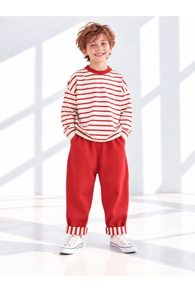 Catz Kids Erkek Çocuk Pantolon Havuç Kesim Kırmızı Gabardin Cep ve Paça Detaylı Pantolon