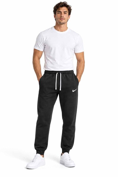Nike Erkek Tech Fleece Eşofman Altı Pamuklu Jogger Lastikli Paça Siyah