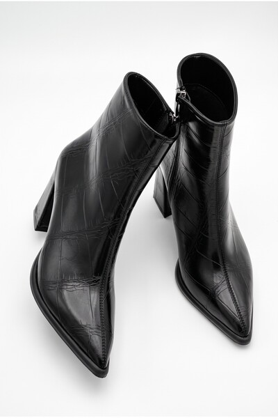 Redoxy Women's Pointed Toe Thick Heeled Black Croco Design Zippered Boots