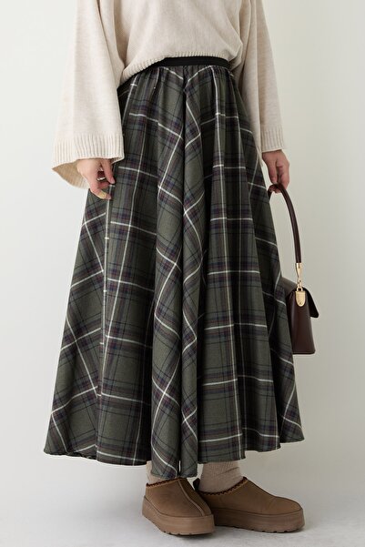 InStyle Ausgestellter Khaki-Rock mit Karomuster