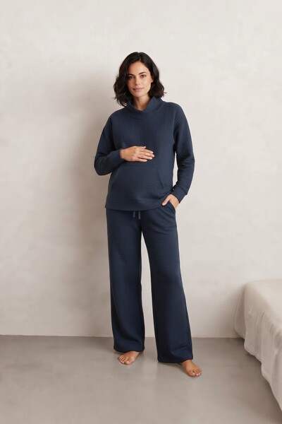 Miss Dünya Lissa Lunara Embroidered Collar Quilted Fabric Pocketed Drawstring Waist Maternity and Postpartum Sweatshirt Set