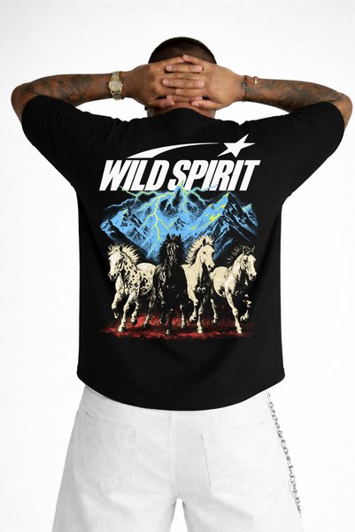 VEK Wild Spirit Yari Oversize T-Shirt Yilki Horses Unisex