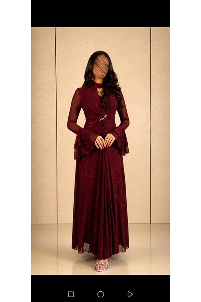 SANAYAS فستان سهرة باللون بورغندي