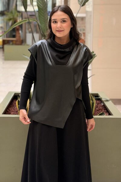 Ceremony Leather Suede Blouse with Steel Collar Combination