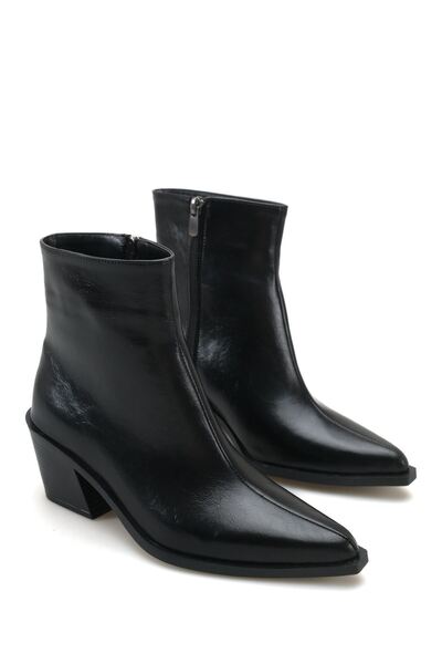 GOFFSHOES Дамски къси ботуши Valore с нисък ток - черна лачена кожа