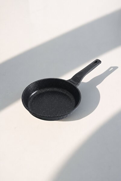 ACAR Serendipity Cast Iron Skillet - 24 cm