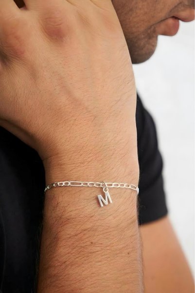 Ventino Silver 3mm Figaro 925 Ayar Gümüş Harfli Zincir Bileklik-Kişiselleştir...