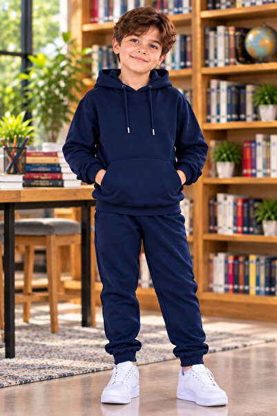 selcia SET DE PENTRU BĂIEȚI CU GLUGĂ, BĂRBAȚĂTĂ LA GULER, BĂRBAȚĂTĂ LA TALIE,...