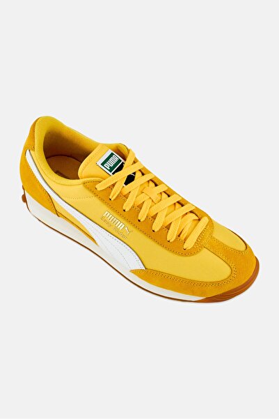 Puma Men Easy Rider Vintage Lace Up Outdoor Shoes, Yellow