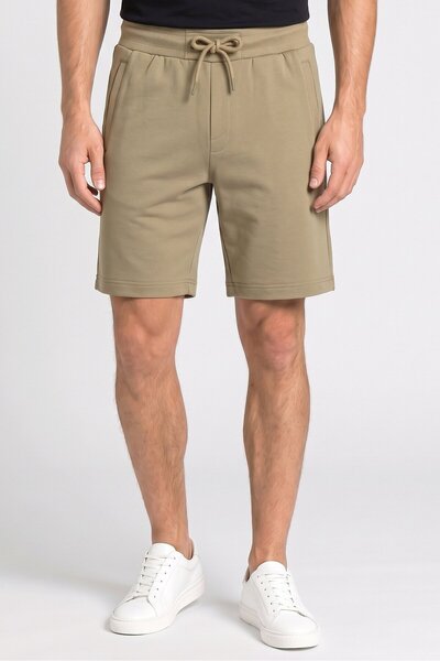 Sinsay Men Solid Basic Shorts, Olive