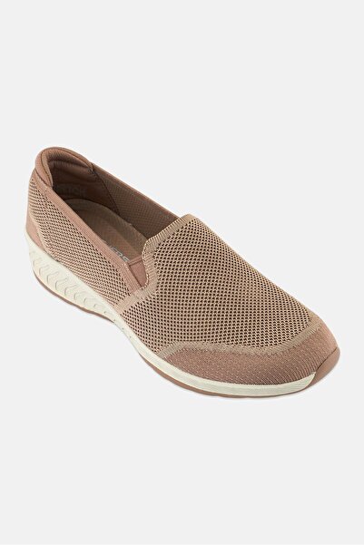 SKECHERS Women Up Lifted-Lavish Layer Slip On Outdoor Shoes, Brown