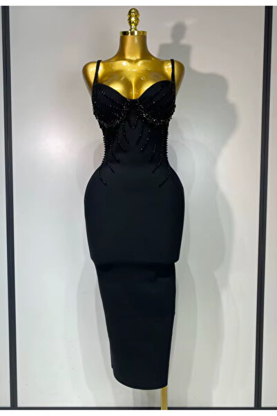 Generic Brand Rochie elegantă neagră