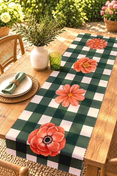 EVPANYA Checkered Flowers Patterned Runner / Tablecloth / Placemat