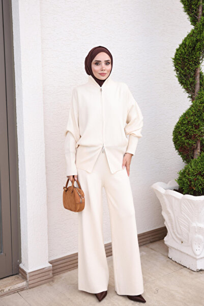 İmajButik Krem Corsman Zippered Cardigan and Trousers Knitwear Set