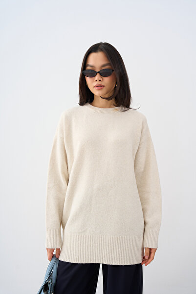 LOCCO Women's Crew Neck Knitwear Sweater Cream