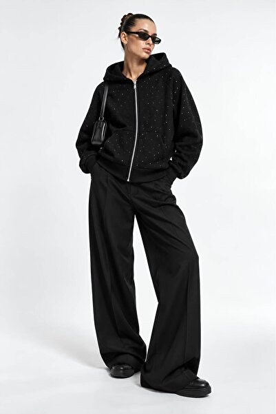 Hira Online Three-Threaded, Long-Sleeved, Zippered, Hooded, Stone Detailed Sweatshirt