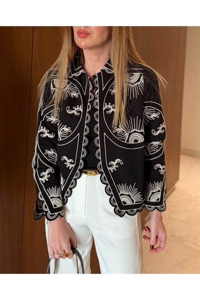 moda rüyası Women's Black Embroidered Buttoned Design Jacket