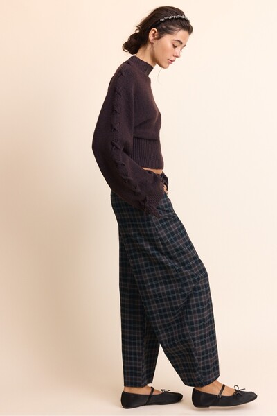Stradivarius Ekose barrel pantolon