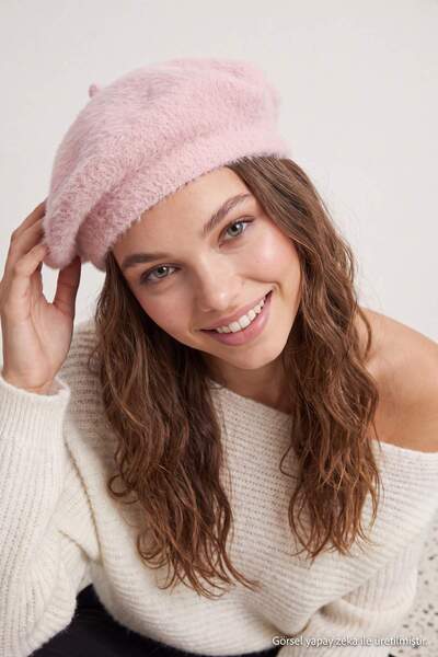 TRENDYOL SHOES Powder Pink Soft Textured Women's Painter Beret Takaw27Br00007