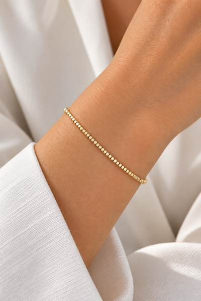 DEMOKAN Women's Stone Colored Tiny Square Bracelet