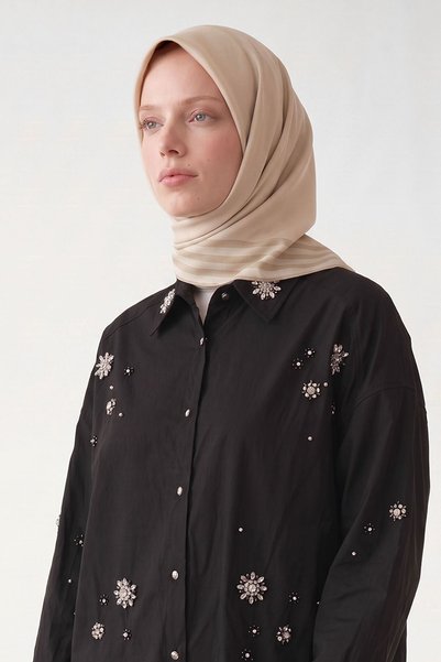 Levidor وشاح حريري بثلاثة خطوط مفصلة من قماش التويل باللون الكريمي
