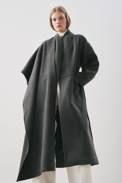 Manuka Soft Clothed Overcoat with Shoulder Straps Ash Black