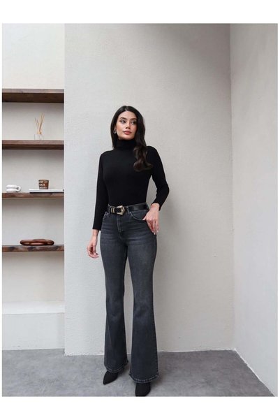 ESRAHELVACI Spanish Leg Jeans
