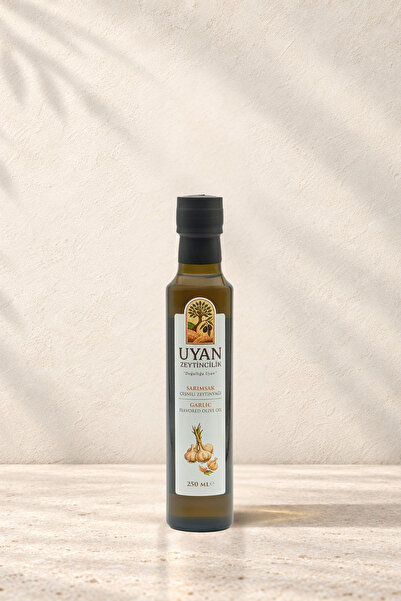 UYAN ZEYTİNCİLİK SARIMSAK ÇEŞNİLİ ZEYTİNYAĞI 250 ML.