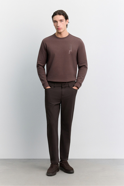 Avva Men's Brown Classic 5-Pocket Elastane Technical Fabric Comfort Slim Fit ...