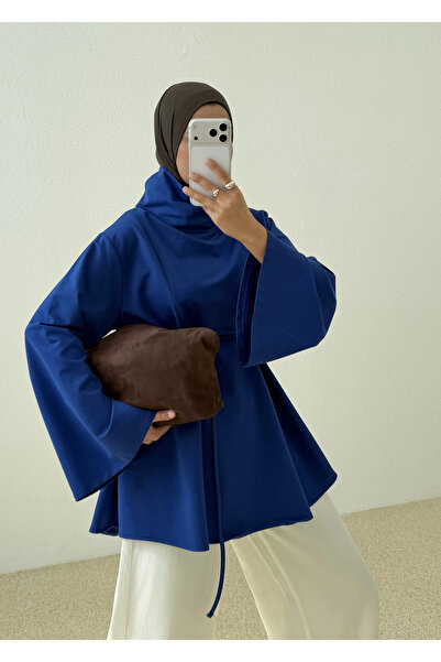 MODA AKSA 2755 YANDAN YIRTMAÇLI BLUZ SAKS MAVİ