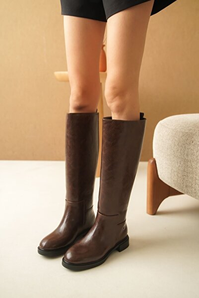 MODAADAM Women's Poter Flat Bottom Boots - Brown-Crocodile