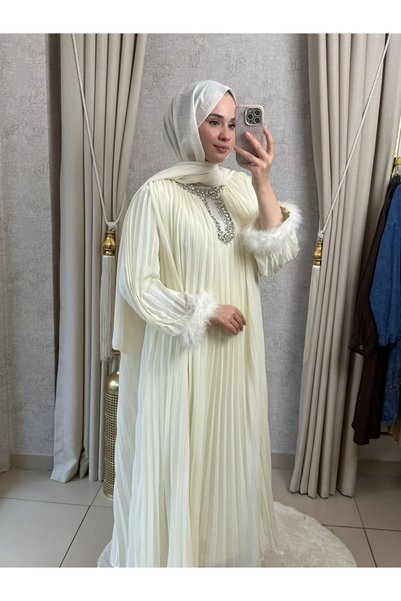 Mimoza Butik MMZ Yakası Taşlı Şifon Piliseli Elbise Ekru
