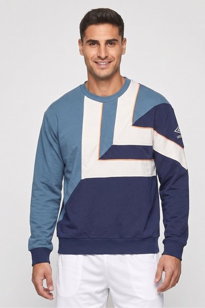 UMBRO Men Sportswear Fit Embroidered Logo Outdoor Sweatshirt, Multicolor