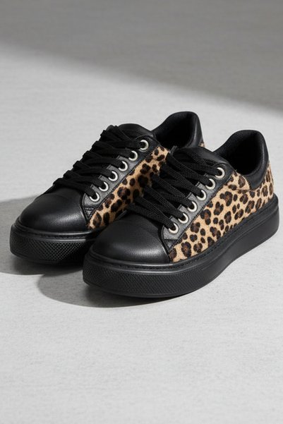 Stilo Black Leopard Patterned Women's Black Sports Shoes