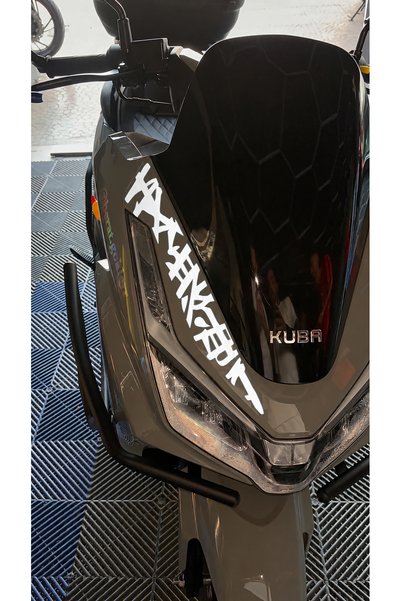 Banxtre Kuba XRS 50 Scooter için REFLEKTÖRLÜ Far Üstü Tribal Desen Sticker (1...