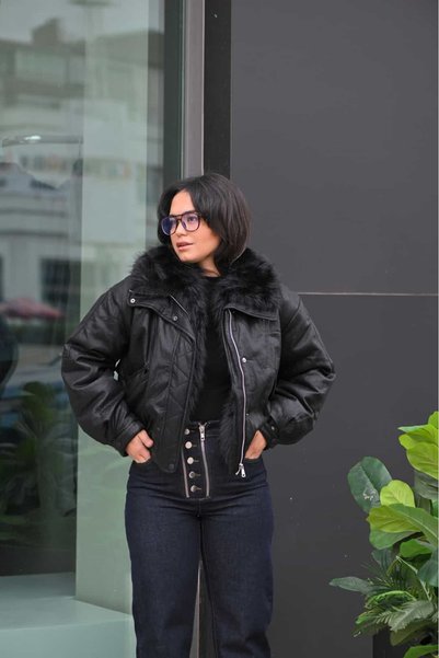 BÜŞRA PERKER Kürk Yaka Fermuarlı Mont