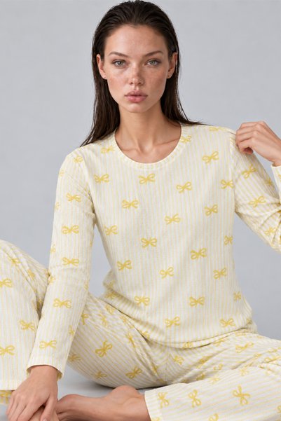 FİT WOMEN طقم بيجامة نسائي مخطط ومريح من قطعتين باللون الأصفر 4797