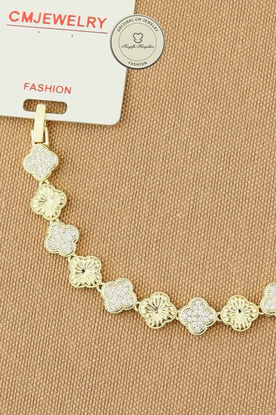 Keyifli Hayaller CM JEWELRY Vip Bileklik - CM Beyaz Taşlı Yonca 14K Gold Kuyu...