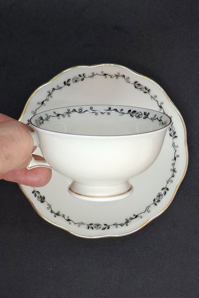 KPM Krister Ivory Colorful Elegant Coffee Cup 80 ml
