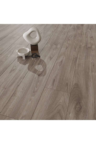 regata Parchet laminat Avangard Tuna Oak, 10 mm, Clasa 32, AC4