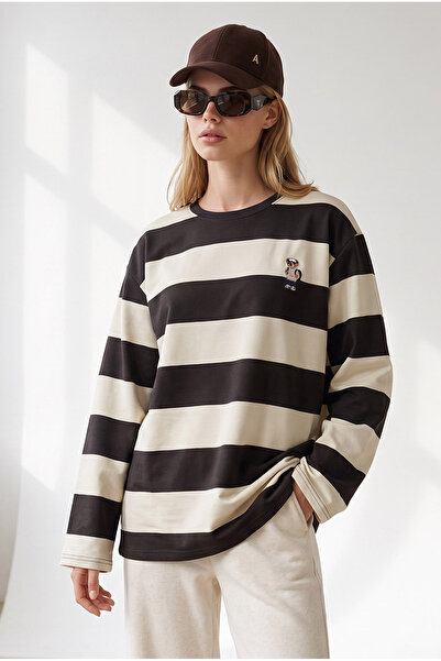 Olalook Women's Stone Brown Teddy Bear Embroidered Thick Striped Sweatshirt S...