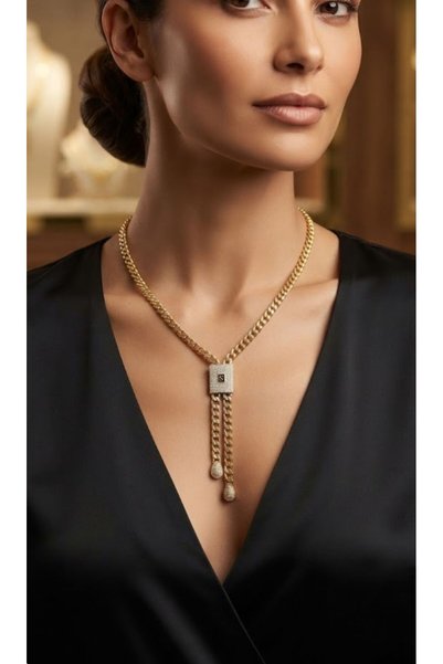 HOŞGÖR ACCESSORIES مجموعة مجوهرات تتضمن قلادة وسوار وأقراط